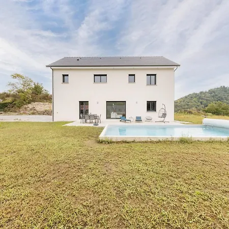 Holiday home Maison De Maud - Piscine Privee Ydes